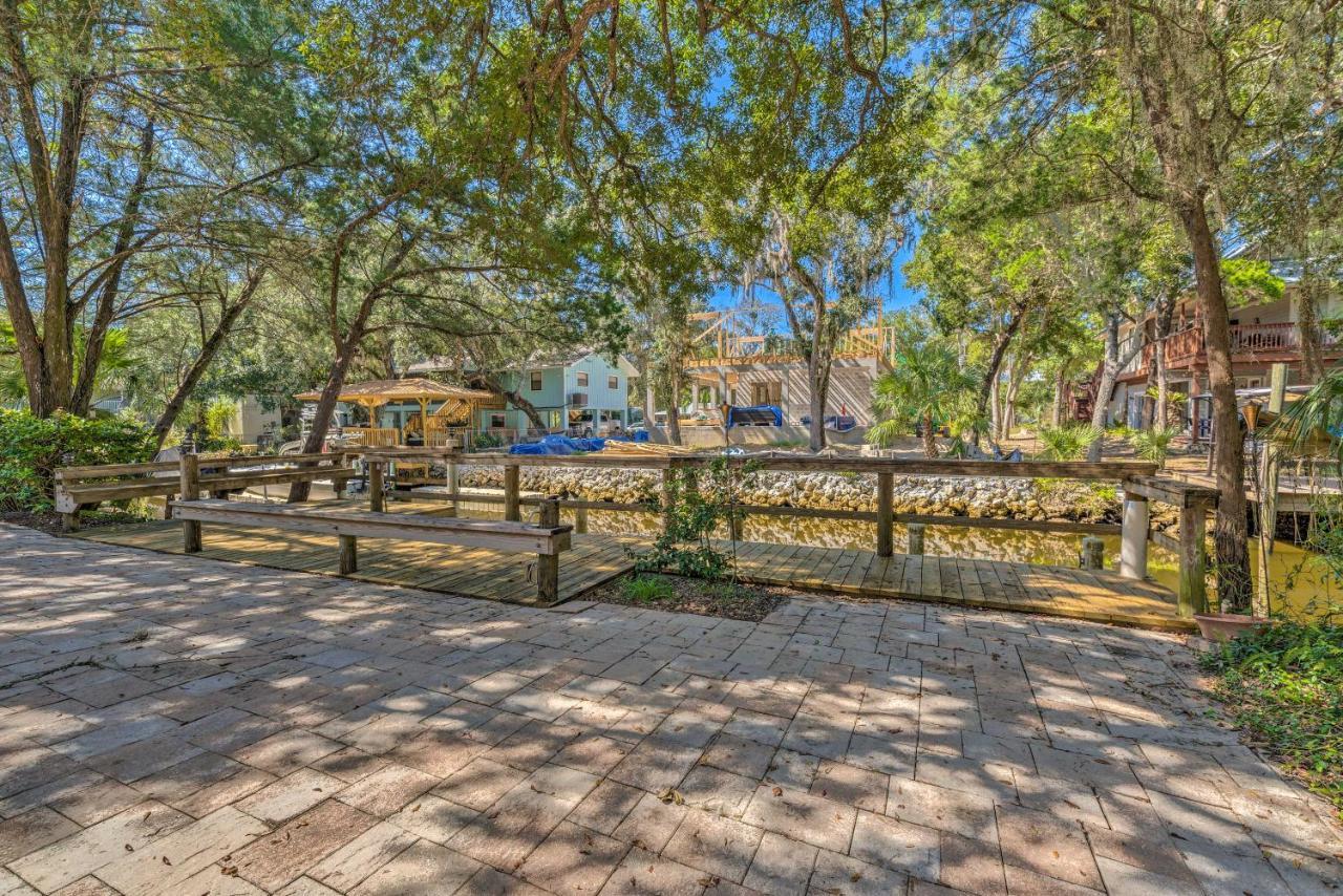 Canalfront Homosassa Escape With Private Dock! Bagian luar foto